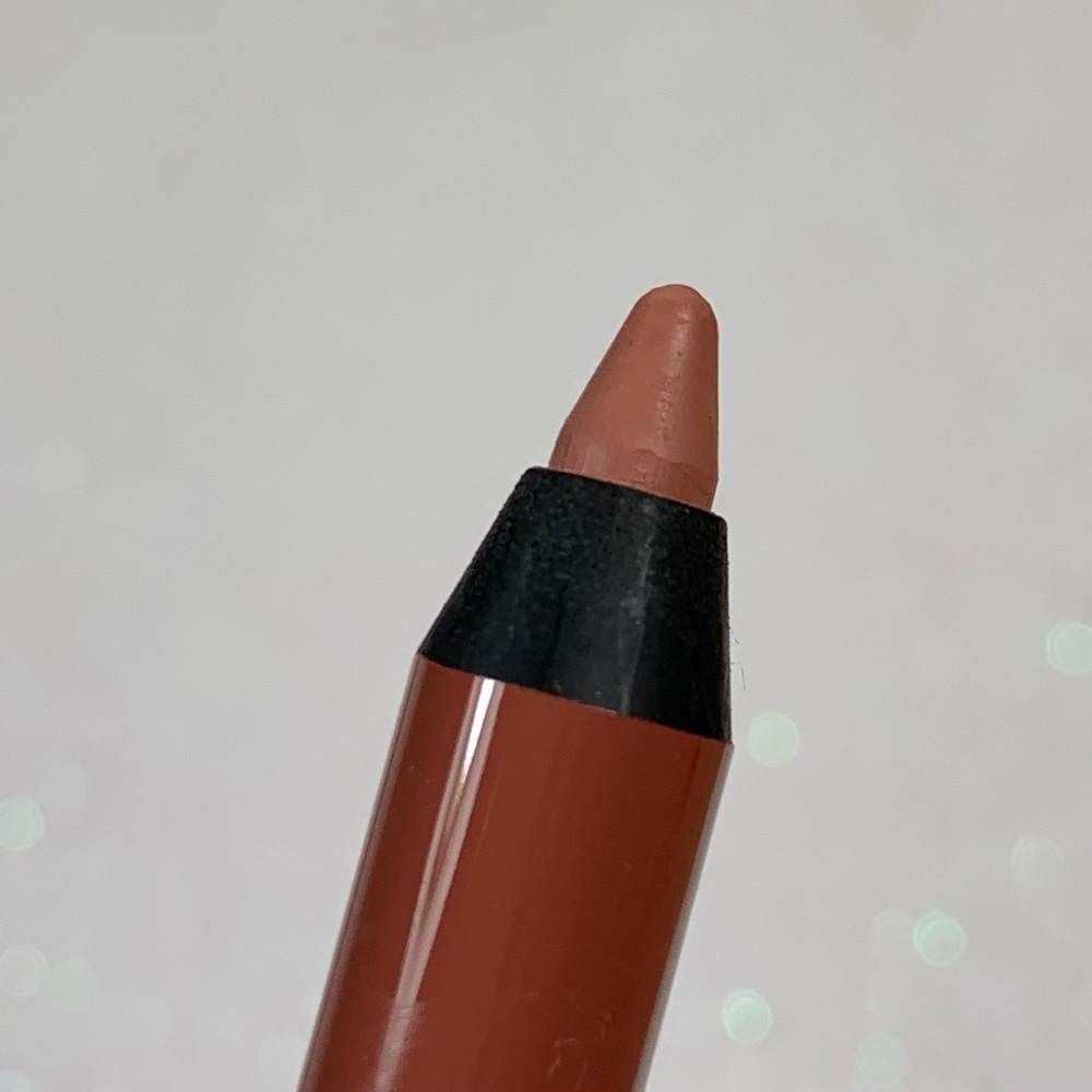 BUNDLE OF 2 Urban Decay Lip Liner Pencils Stark Naked NWOB